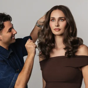 O&M Dry Queen Brunette torrschampo för medium till mörkbrunt hår