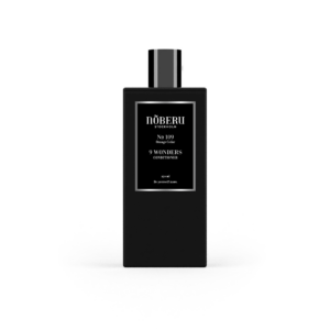 9 Wonders Anti-Frizz Conditioner applicerat i hår för frisskontroll